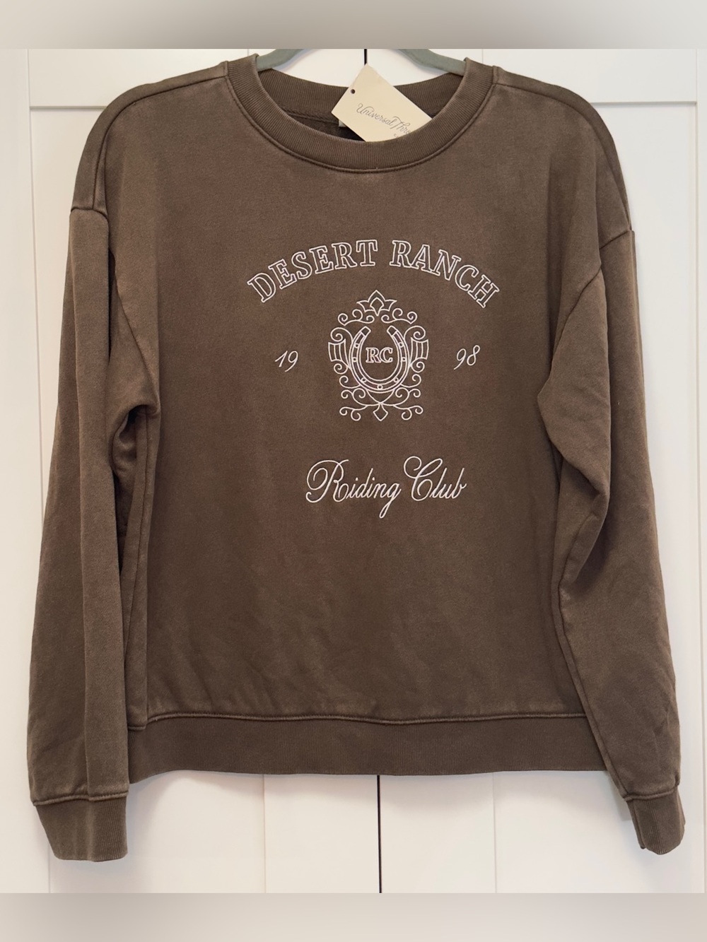 Brown Graphic Sweatshirt With Cream Desert Ranch Rider Club Logo Sz MED NEW!